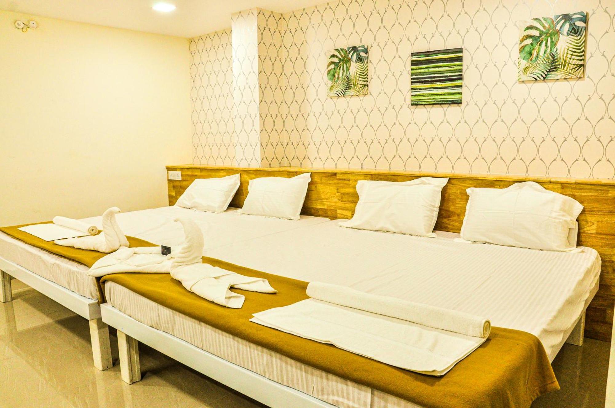 Aditi Rooms Tiruchirappalli Exteriör bild