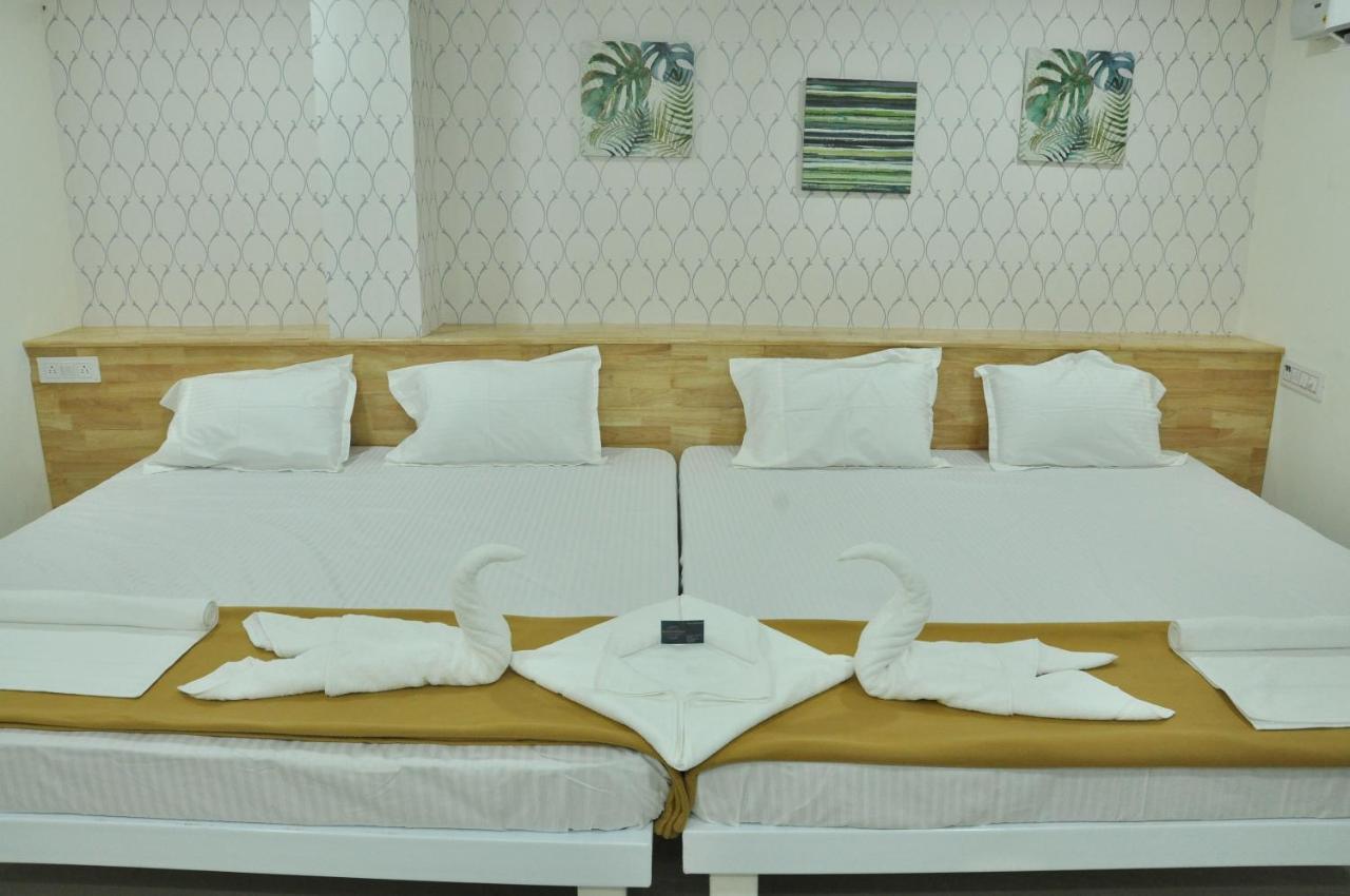 Aditi Rooms Tiruchirappalli Exteriör bild